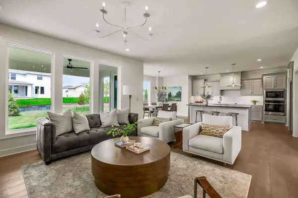 2305 W 176th PL, Overland Park, KS 66085