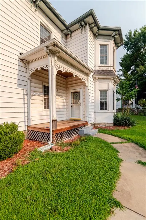 900 S 5th ST, Atchison, KS 66002