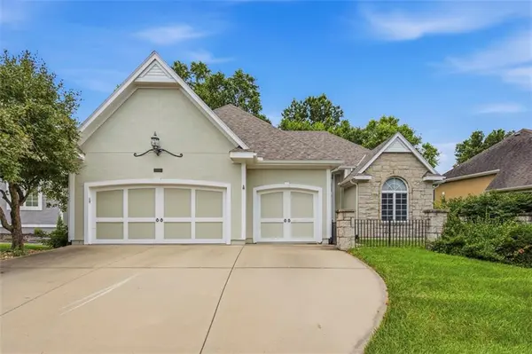 4809 W 162nd ST, Overland Park, KS 66085