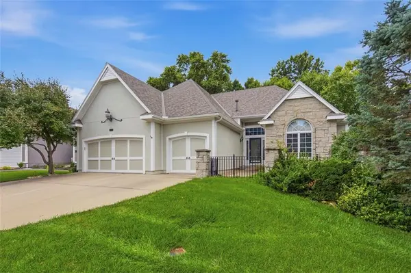4809 W 162nd ST, Overland Park, KS 66085