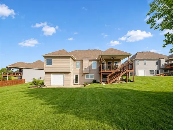 13918 Dakota CT, St Joseph, MO 64505