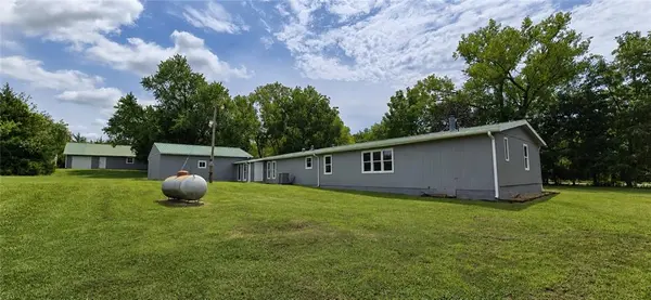 31484 W 327th ST, Paola, KS 66071
