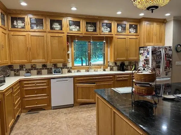 2 Timbercreek RD, Girard, KS 66743