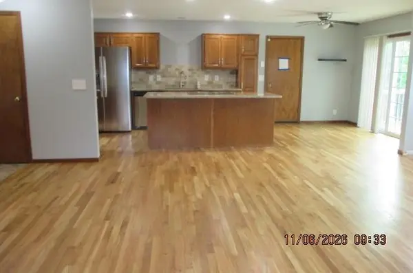 1024 SW Hillcrest DR, Blue Springs, MO 64015