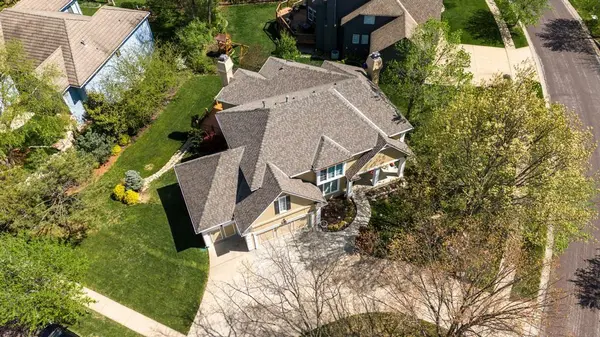 14741 Robinson ST, Overland Park, KS 66223
