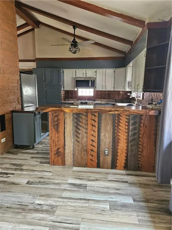 3601 Doniphan AVE, St Joseph, MO 64507