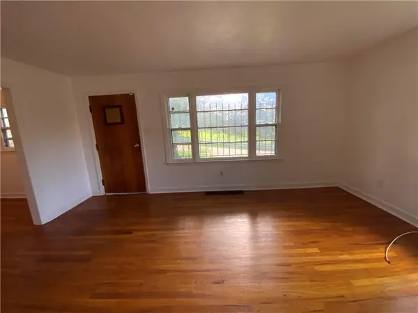 5800 Yecker AVE, Kansas City, KS 66104