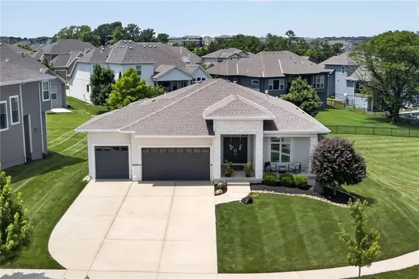 12000 W 184th ST, Overland Park, KS 66013