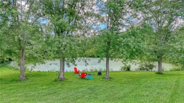 938 SW 13 HWY, Leeton, MO 64761