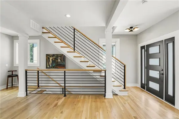 4544 Bell ST, Kansas City, MO 64111