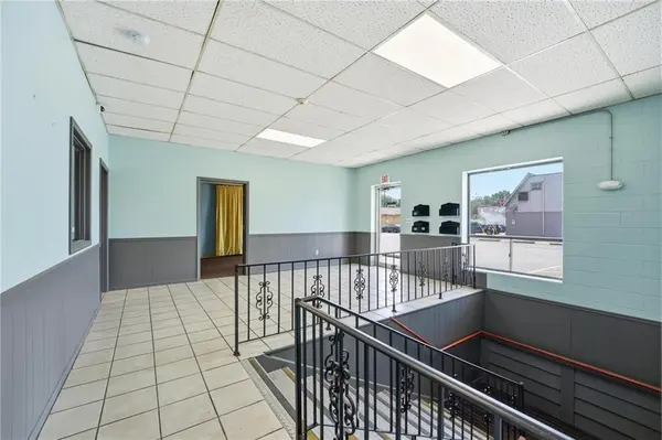 114-120 SW 7 HWY, Blue Springs, MO 64014