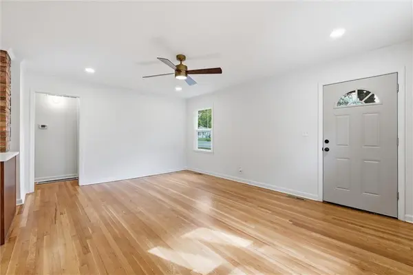 400 W 86th TER, Kansas City, MO 64114