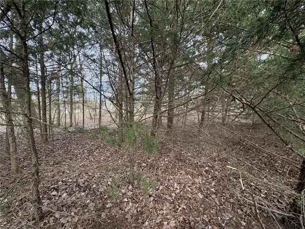 5 Itasca LN, Linn Valley, KS 66040