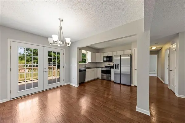 13020 S Sycamore ST, Olathe, KS 66062