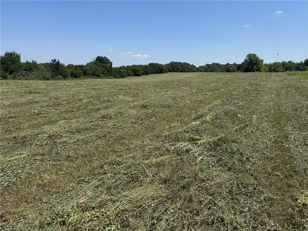 tbd SE 251 RD, Warrensburg, MO 64093