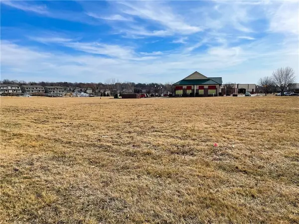Lot 6 Municipal CIR, Raymore, MO 64083