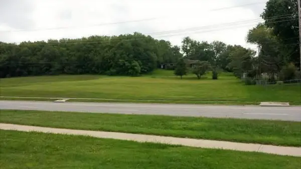 201 Baptiste DR, Paola, KS 66071