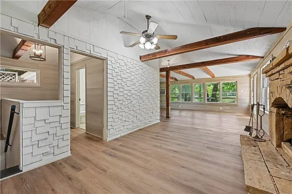 25609 Lake Annette RD, Freeman, MO 64746