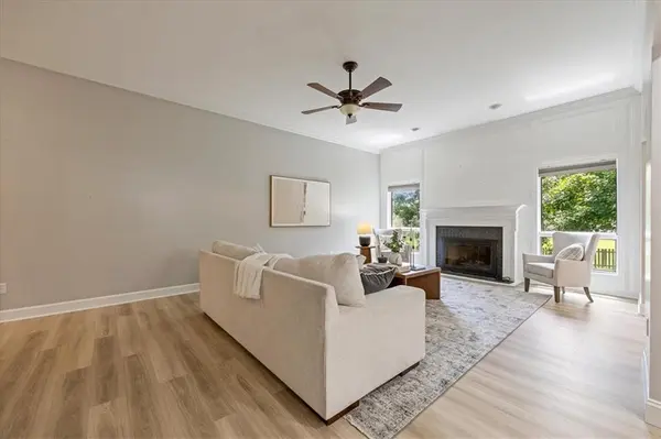 12309 E 63rd TER, Kansas City, MO 64133