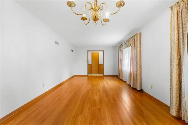 17205 E 28th TER #S, Independence, MO 64057