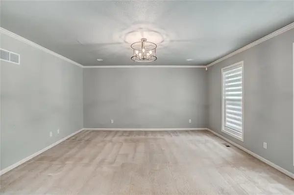 9119 N Garfield AVE, Kansas City, MO 64155