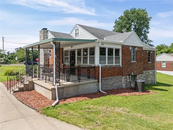 8318 State AVE, Kansas City, KS 66112
