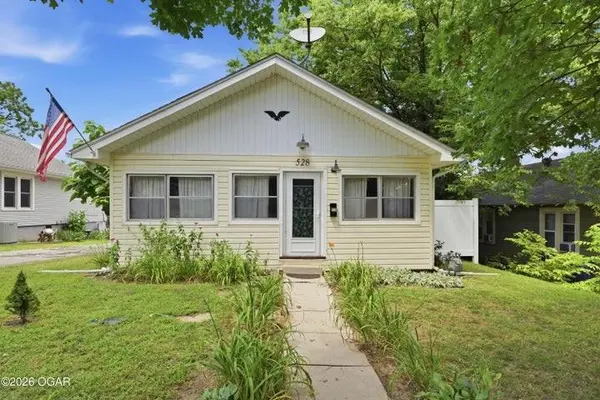 528 E 15th ST, Baxter Springs, KS 66713