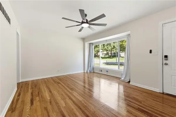 6301 E 101st ST, Kansas City, MO 64134
