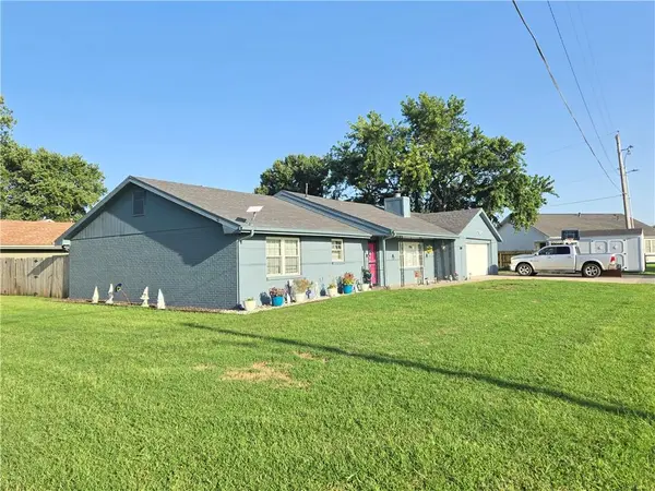 2000 N 11th ST, Independence, KS 67301
