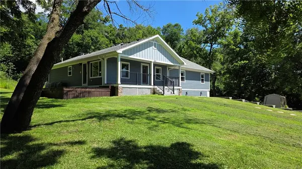 315 Harrington AVE, St Joseph, MO 64504