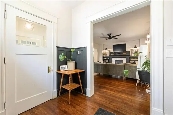 3717 Tracy AVE, Kansas City, MO 64109
