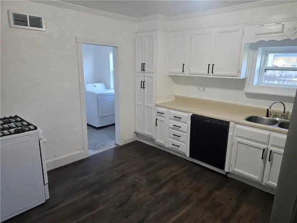 1719 W 3rd ST, Sedalia, MO 65301