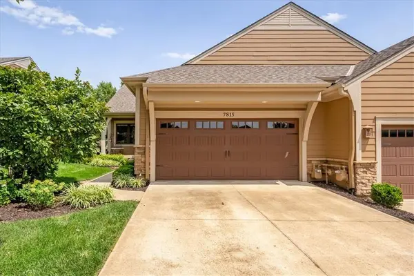 7815 W 158TH TER, Overland Park, KS 66223