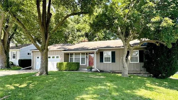 4010 W 63rd ST, Prairie Village, KS 66208