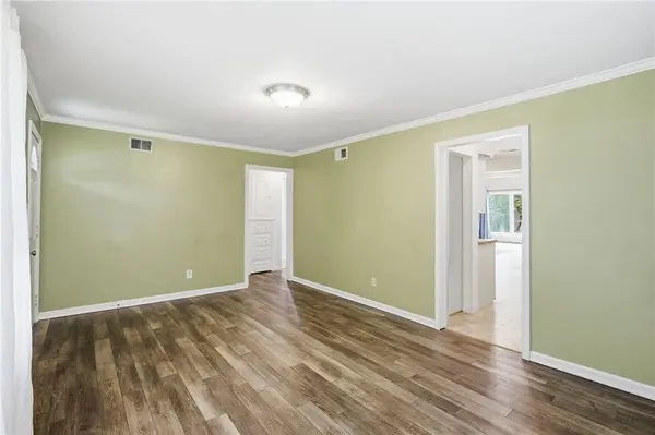 407 N Fairview AVE, Liberty, MO 64068