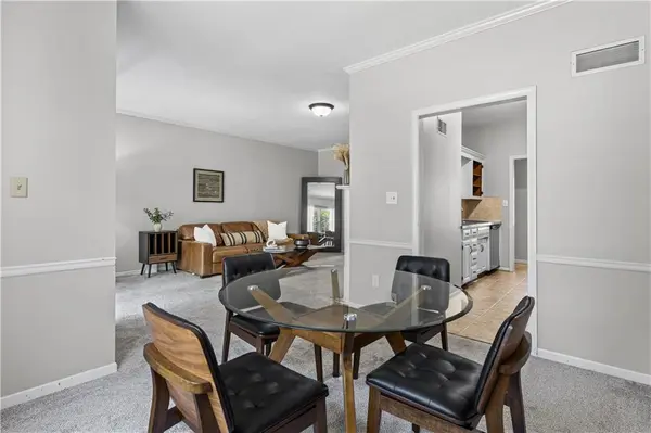 7430 Nall AVE, Prairie Village, KS 66208