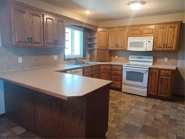 396 Valley RD, Bronson, KS 66716