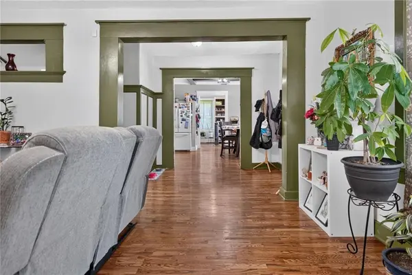 2514 East 42nd ST, Kansas City, MO 64130