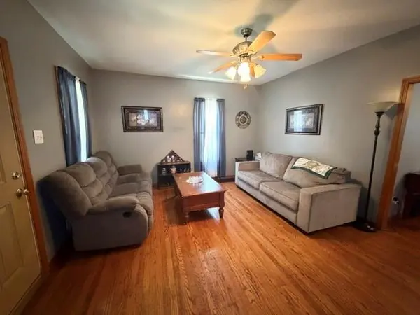 703 Mcdonald ST, St Joseph, MO 64505