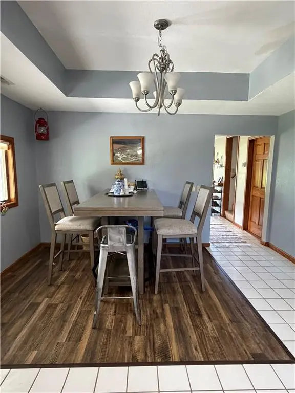 1215 Clay ST, Chillicothe, MO 64601