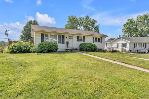 1501 Lion RD, St Joseph, MO 64506