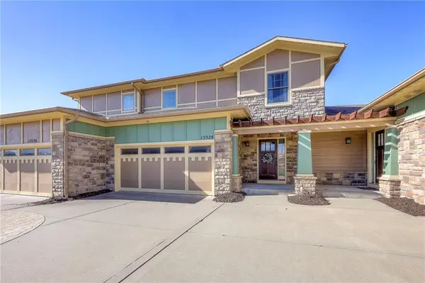 15924 Buena Vista ST, Overland Park, KS 66085