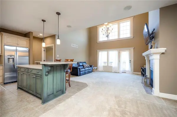 15924 Buena Vista ST, Overland Park, KS 66085