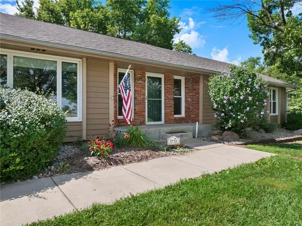 3735 53rd ST, Berryton, KS 66409