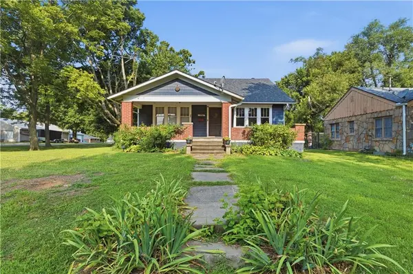 1104 S Market ST, Holden, MO 64040