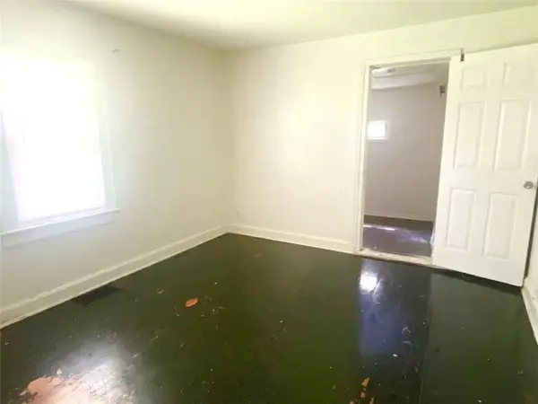 4342 Myrtle AVE, Kansas City, MO 64130