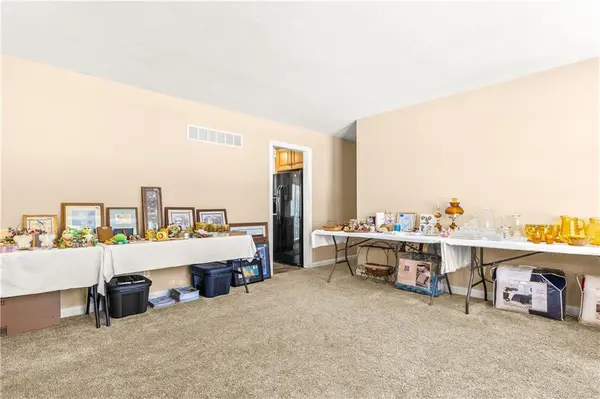 15406 E 36TH ST #S, Independence, MO 64055