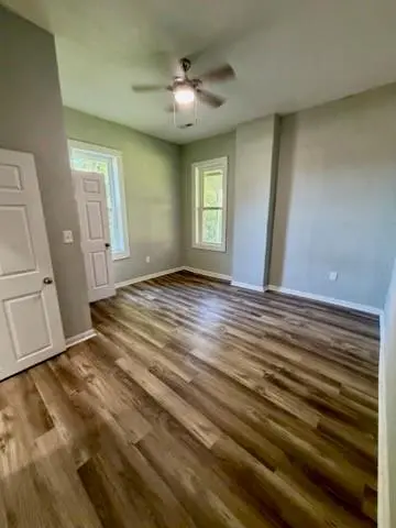 1814 St Joseph AVE, St Joseph, MO 64505