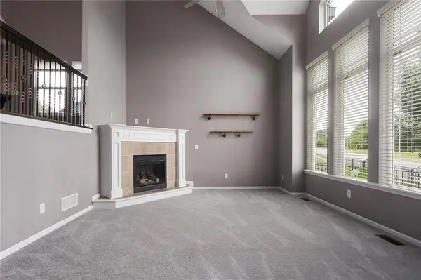 15700 NW 125th ST, Platte City, MO 64079