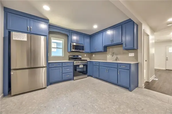 1426 S HOME AVE, Independence, MO 64052